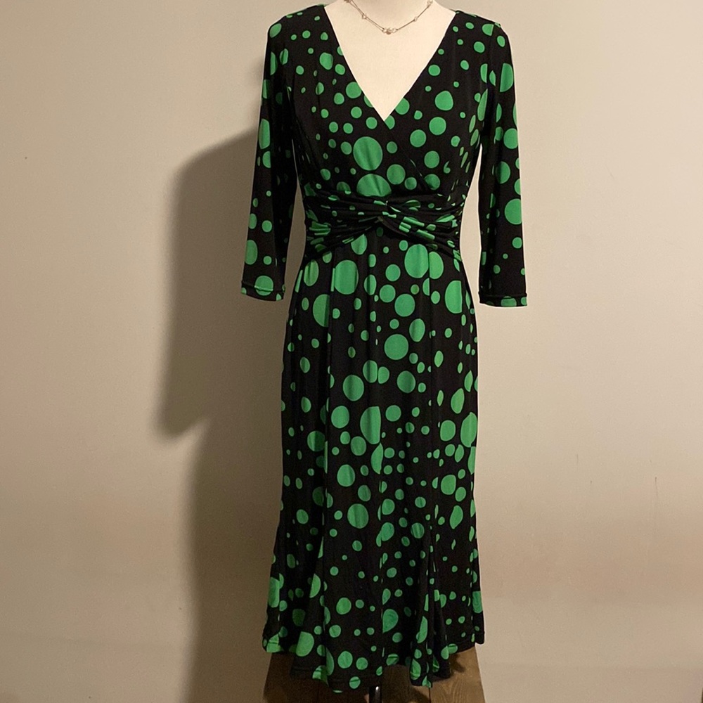 JulianTaylor New York Black with Green dots Dress size 10